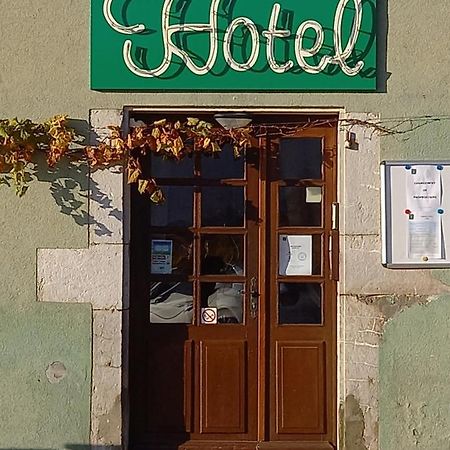 Le Saint Vincent Hotel Apremont  Exterior photo