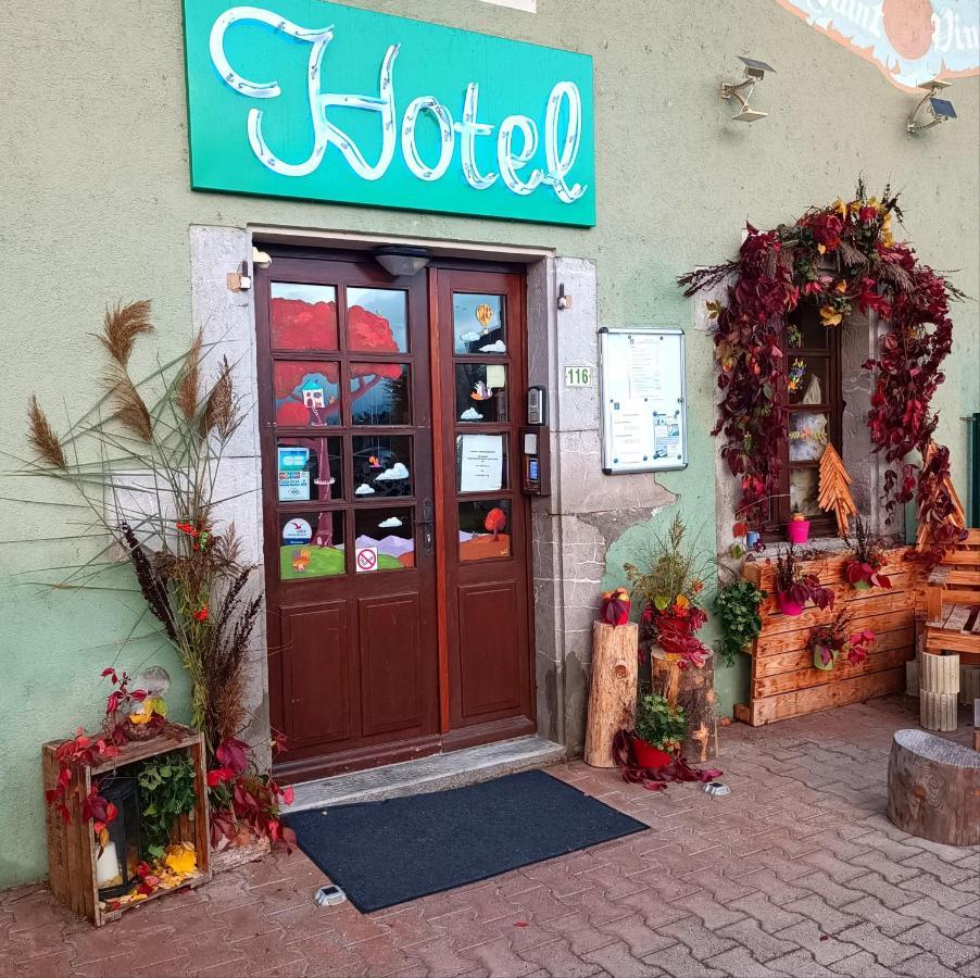 Le Saint Vincent Hotel Apremont  Exterior photo